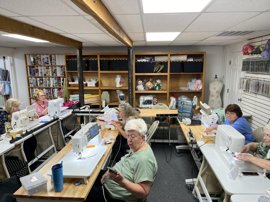 Making Rope Trivets @ Heartfelt Quilting & Sewing Winter Haven FL